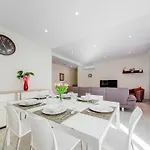 Beautiful 3br Gem In The Heart Of St Julians 公寓 *