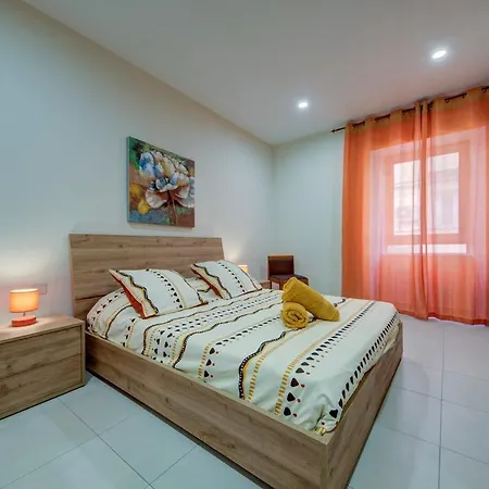Appartamento Beautiful 3br Gem In The Heart Of St Julians