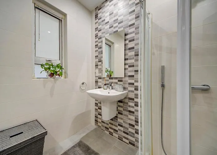 Lejlighed Beautiful 3br Gem In The Heart Of St Julians *