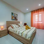 Apartman Beautiful 3br Gem In The Heart Of St Julians