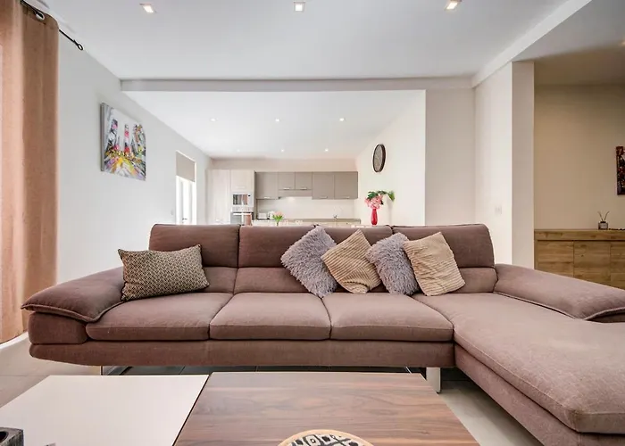 Beautiful 3br Gem In The Heart Of St Julians * Saint Julian's