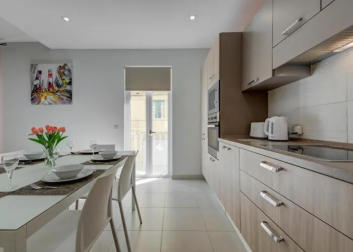 Beautiful 3br Gem In The Heart Of St Julians * Saint Julian's