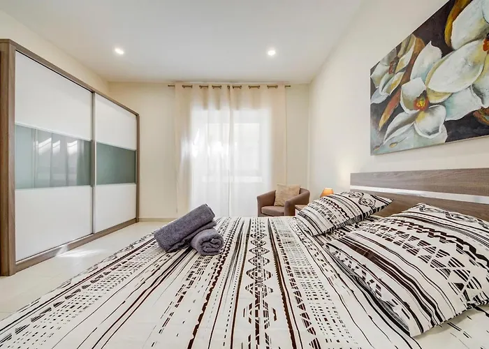 Beautiful 3br Gem In The Heart Of St Julians